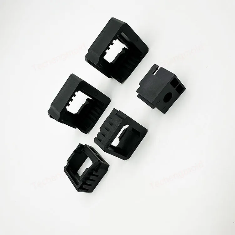 特诚科技PA66精密注塑件实拍 6